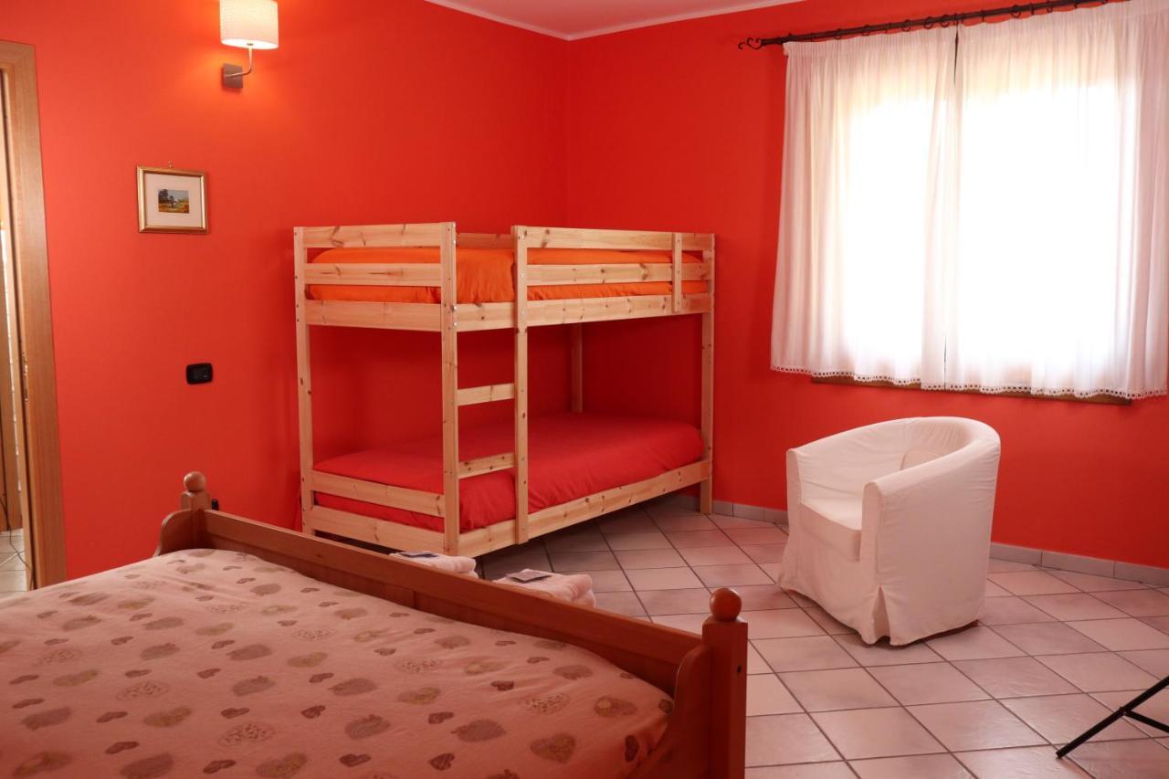 B&B La Casa Del Sole Controne Экстерьер фото