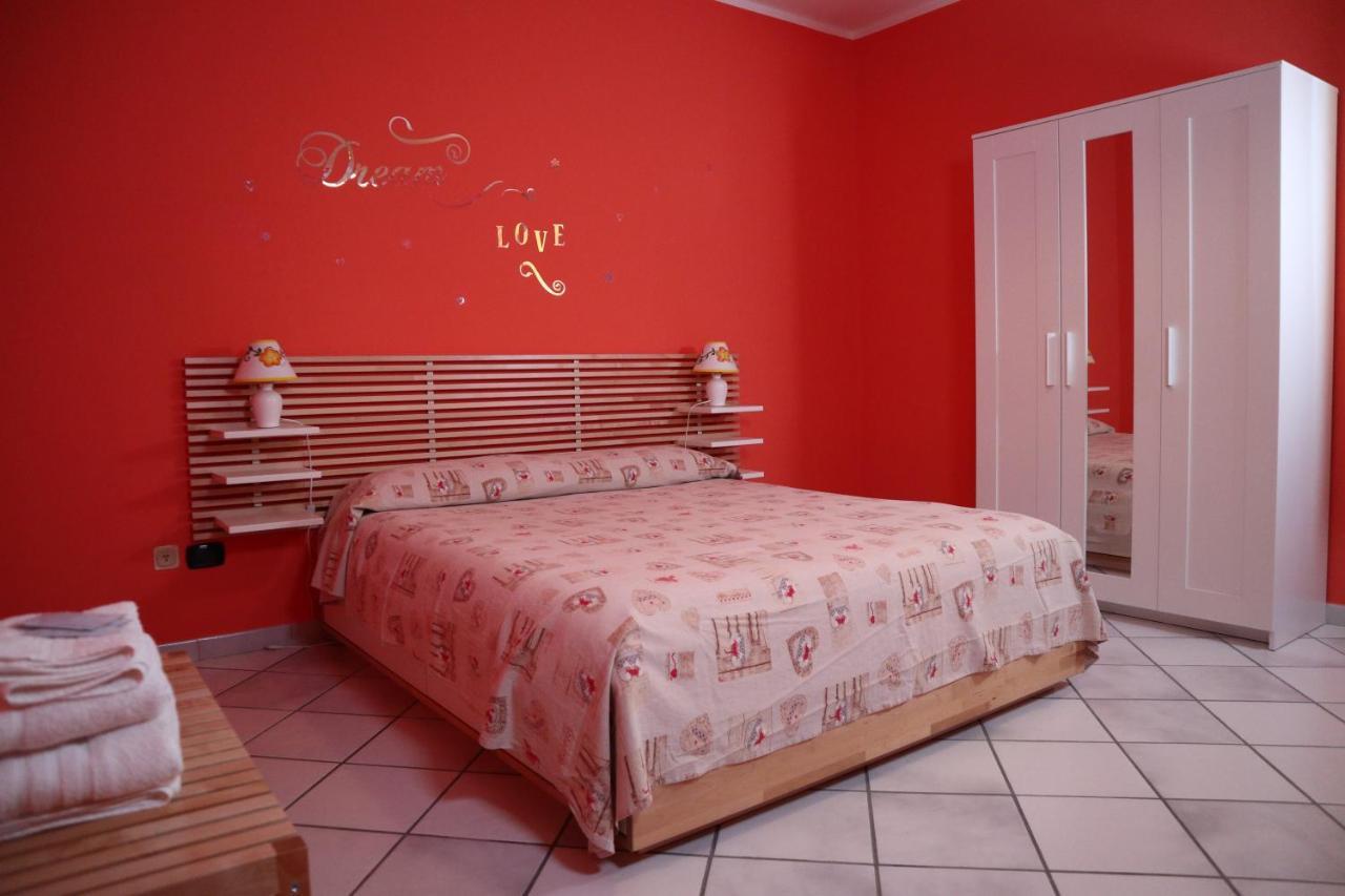 B&B La Casa Del Sole Controne Экстерьер фото